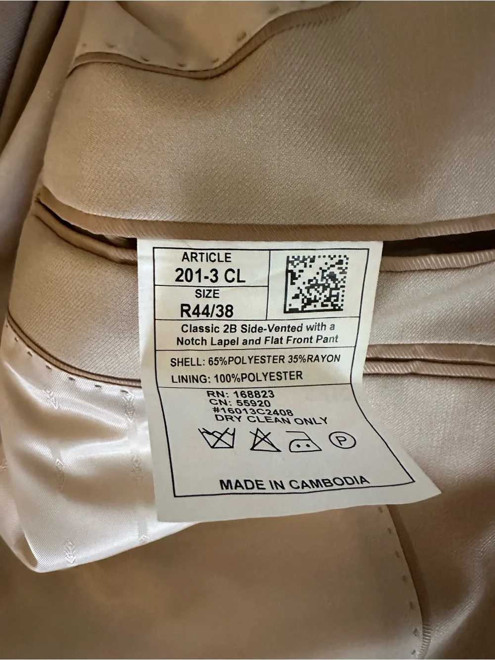 Men's Classic Beige Suit - Tailored Two-Button Jacket & Trousers